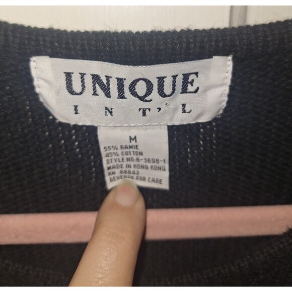 Vintage Unique Int'L Medium Women's Floral Embroidered Sweater Dark Cottagecore - Picture 3 of 6